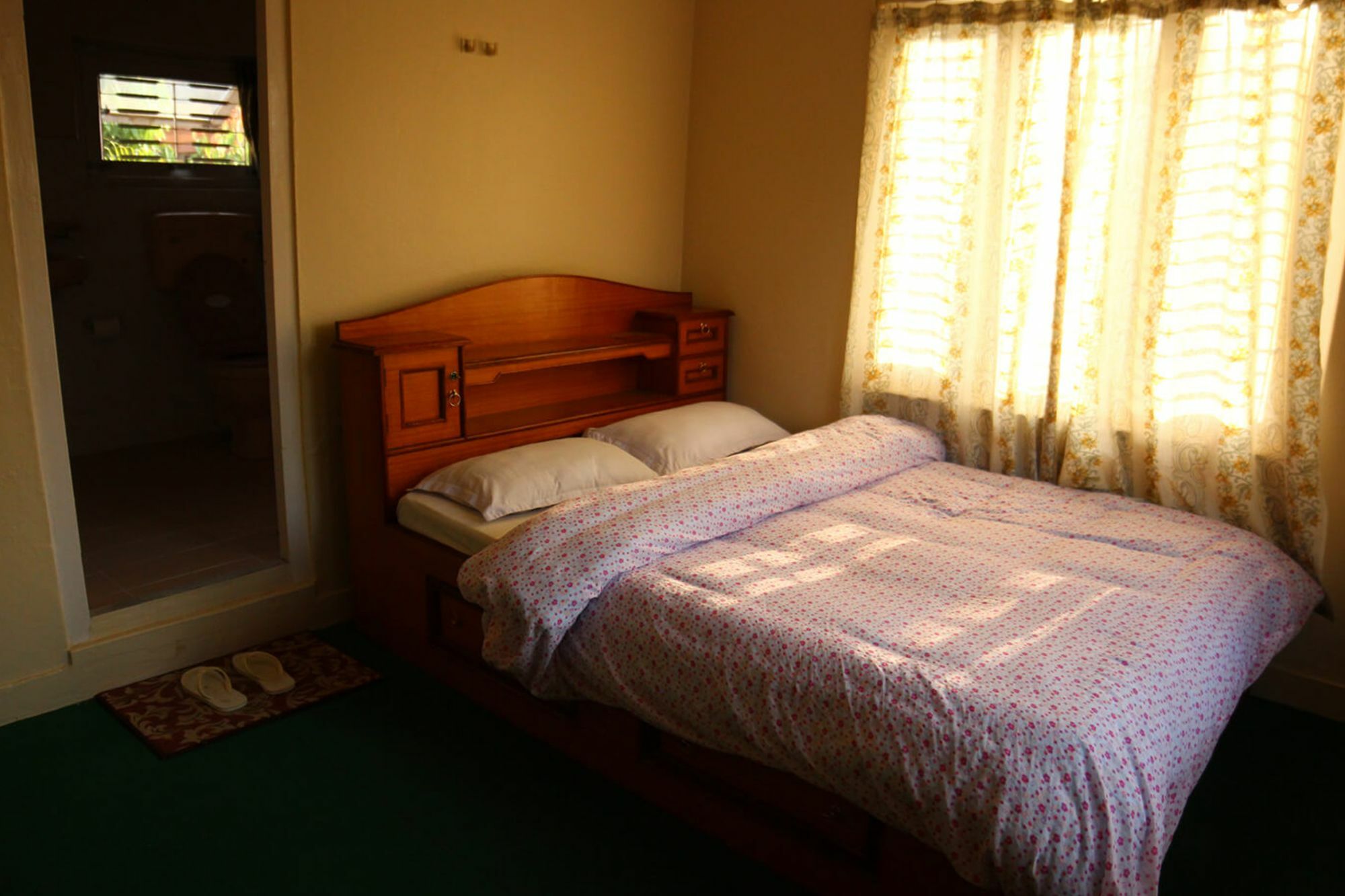 New Tourist Guest House 포카라 외부 사진
