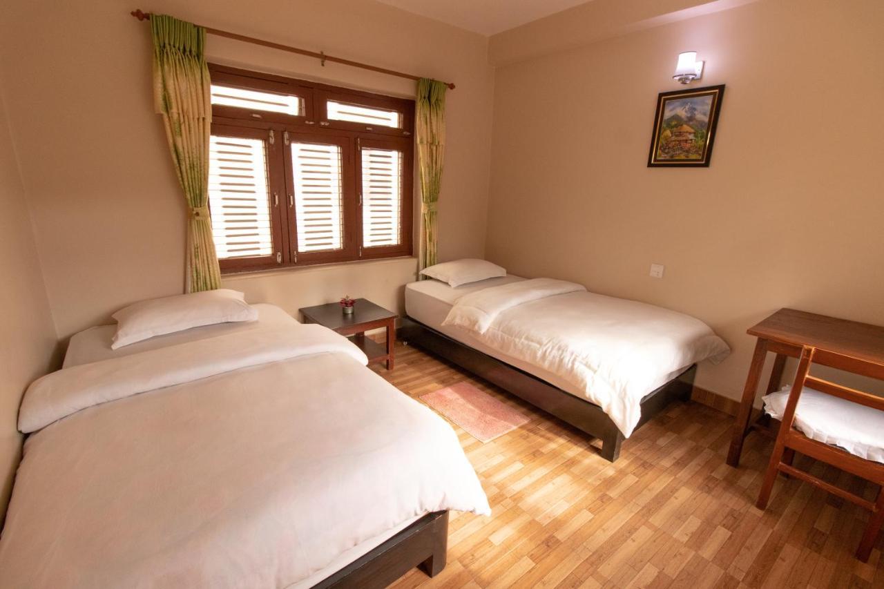 New Tourist Guest House 포카라 외부 사진